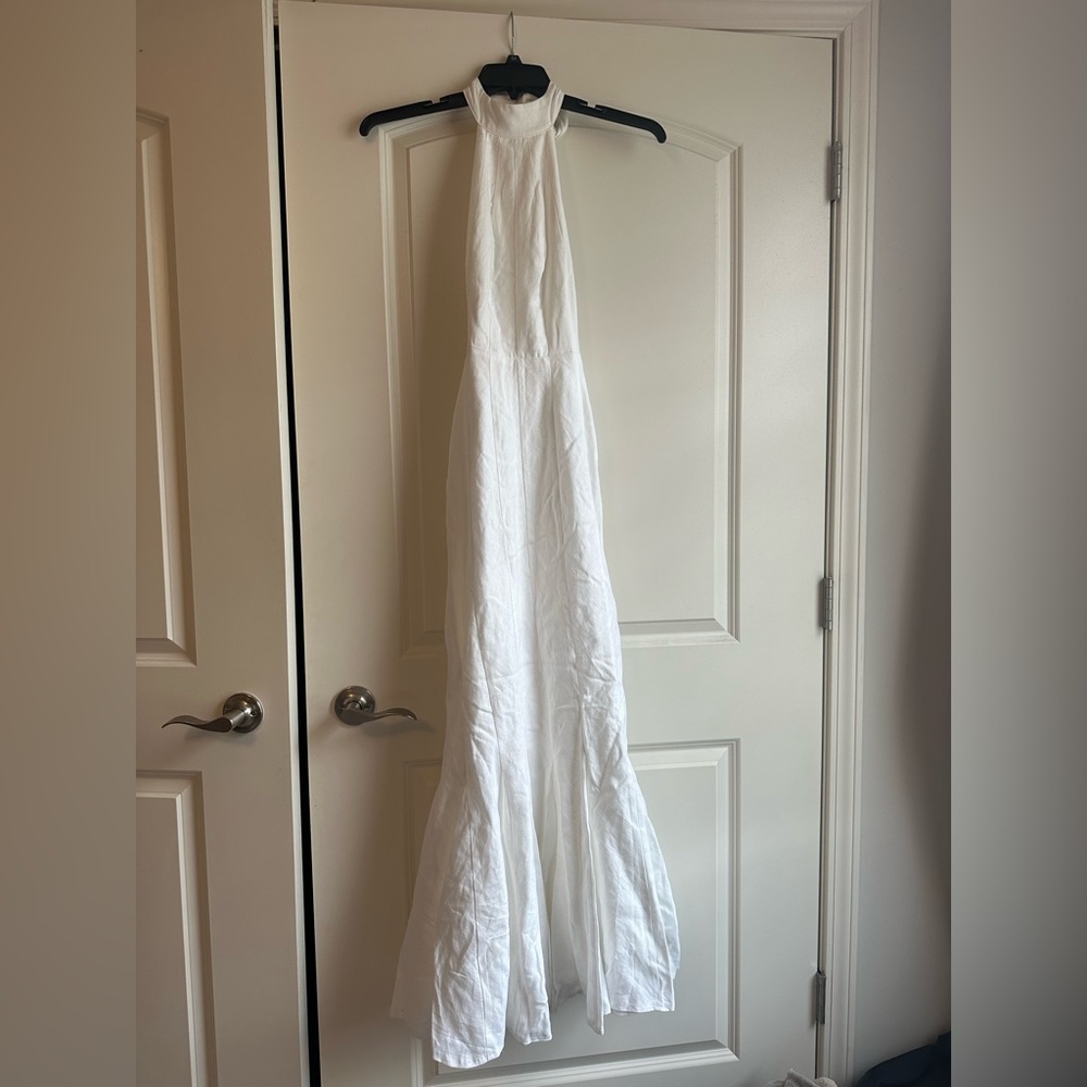 DISSH| AISLE WHITE LINEN HIGH NECK DRESS! NWT US size 4!